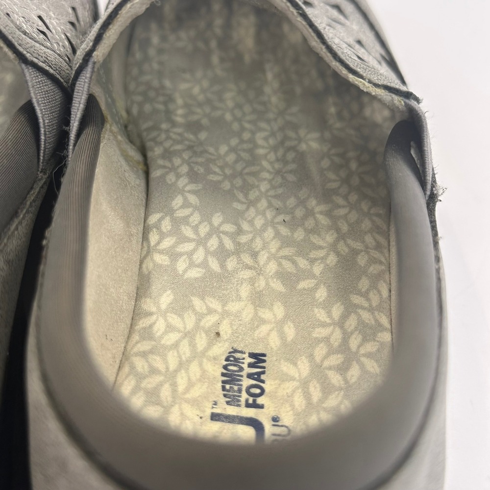 JBU by Jambu Wildflower Moc Grey Floral Laser Cut Slip On Shoes Comfort walk 8M - Picture 9 of 13